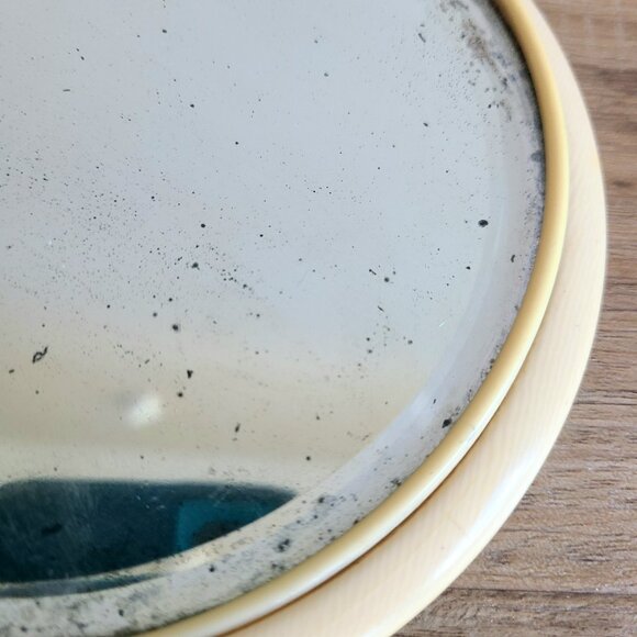 Antique French Ivory celluloid hand mirror. - Picture 5 of 6